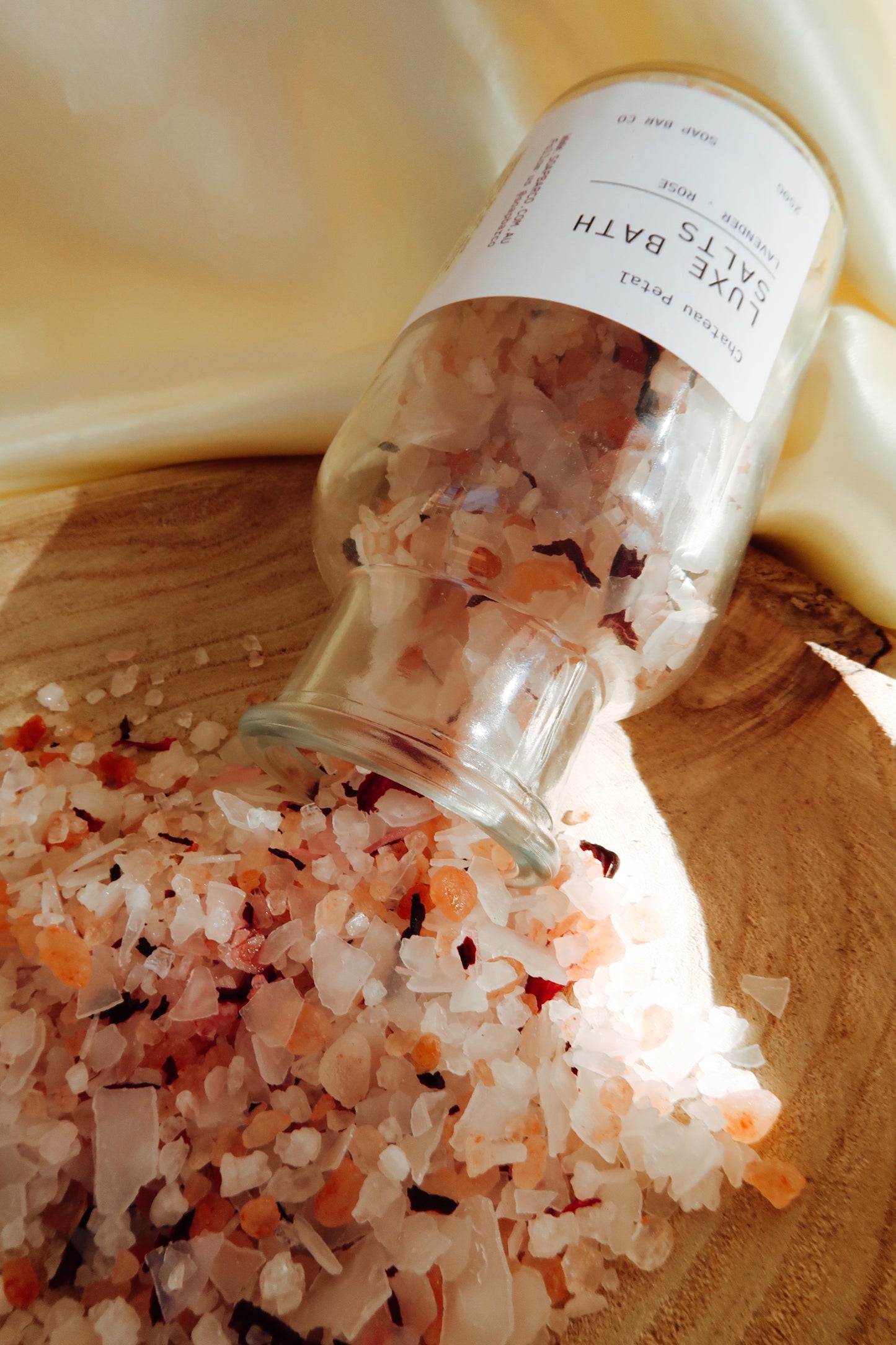 Château petal BATH SALTS